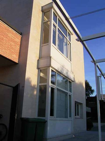 Sustitución de ventanas de PVC en mirador de edificio de viviendas - trabajo de PeVeCeKa (13)